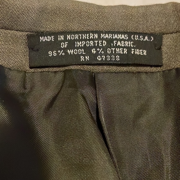 ALBERT NIPON GOLDEN FIL SUIT SET - Picture 5 of 8